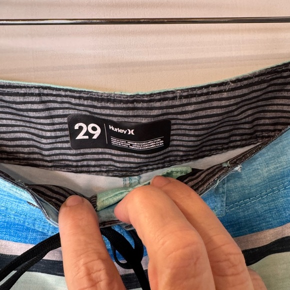 Hurley board shorts size 29 - Picture 5 of 10